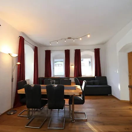 Building, Apartment Fuegen